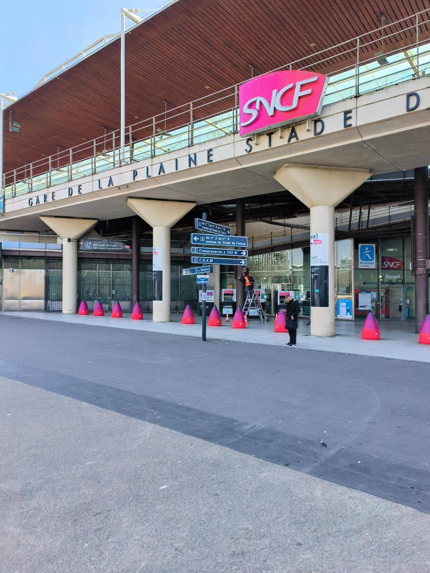 Appartamento Neuf, Calme, 10 Minutes Du Centre De Paris Saint-Denis  Esterno foto